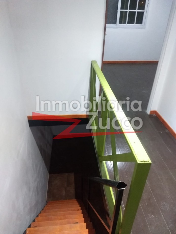 ALQUILO: DUPLEX EN CORONDA