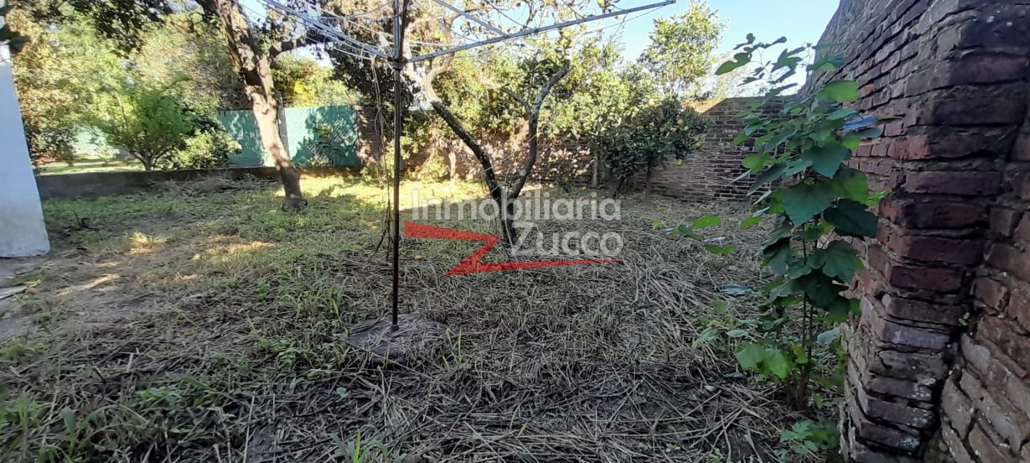 ALQUILO: CASA EN CORONDA