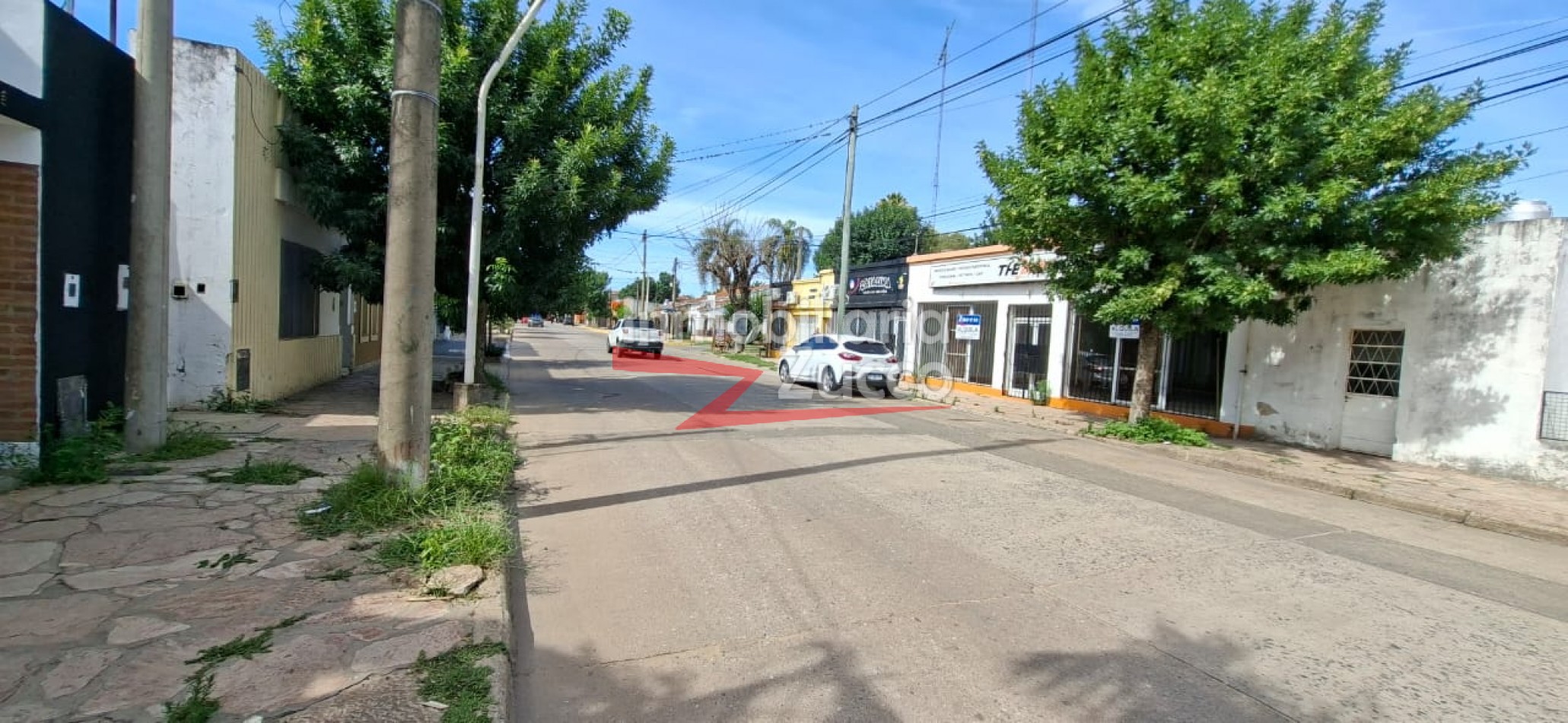 ALQUILO: LOCAL COMERCIAL EN CORONDA