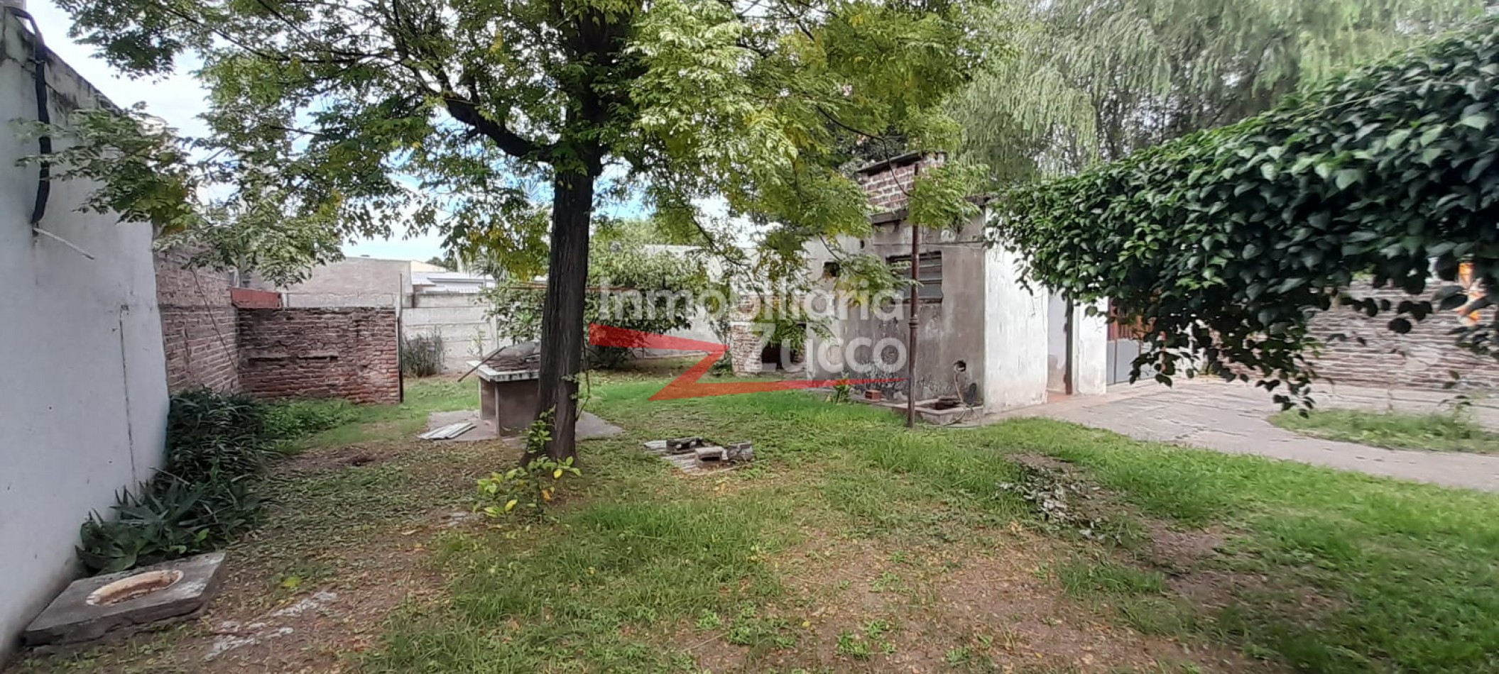 VENTA: CASA EN CORONDA - Ref. 320