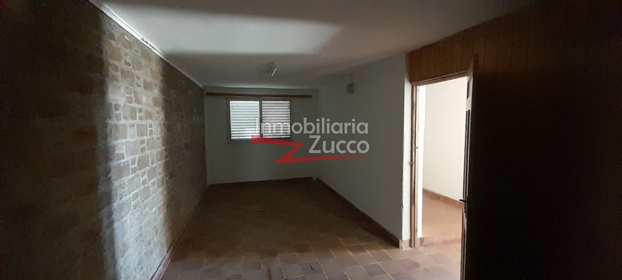 VENTA: CASA EN CORONDA CON HERMOSA VISTA AL RIO - Ref. 1101