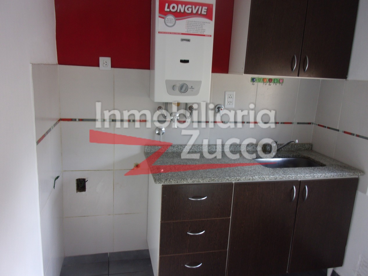 ALQUILO: DEPARTAMENTO INTERNO EN CORONDA