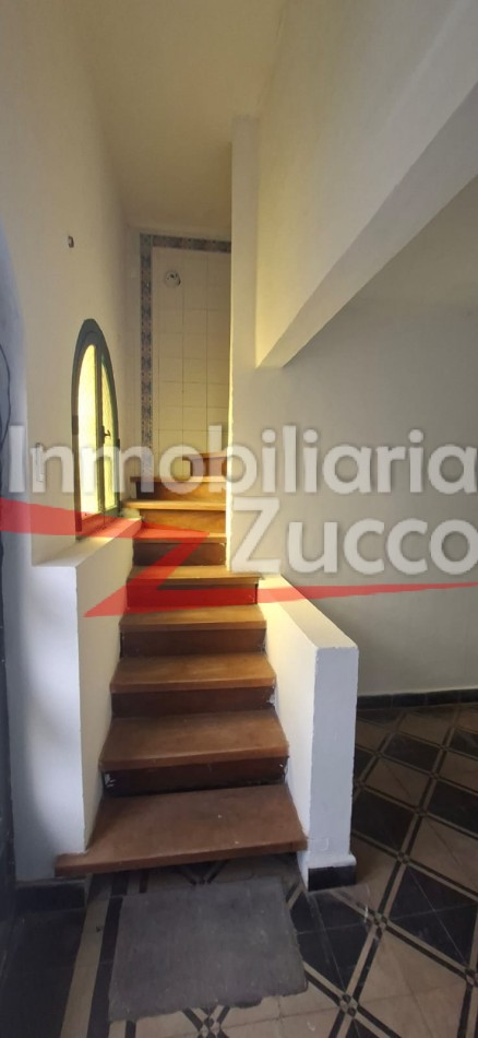ALQUILO: LOCAL COMERCIAL + CASA EN PLANTA ALTA EN CORONDA