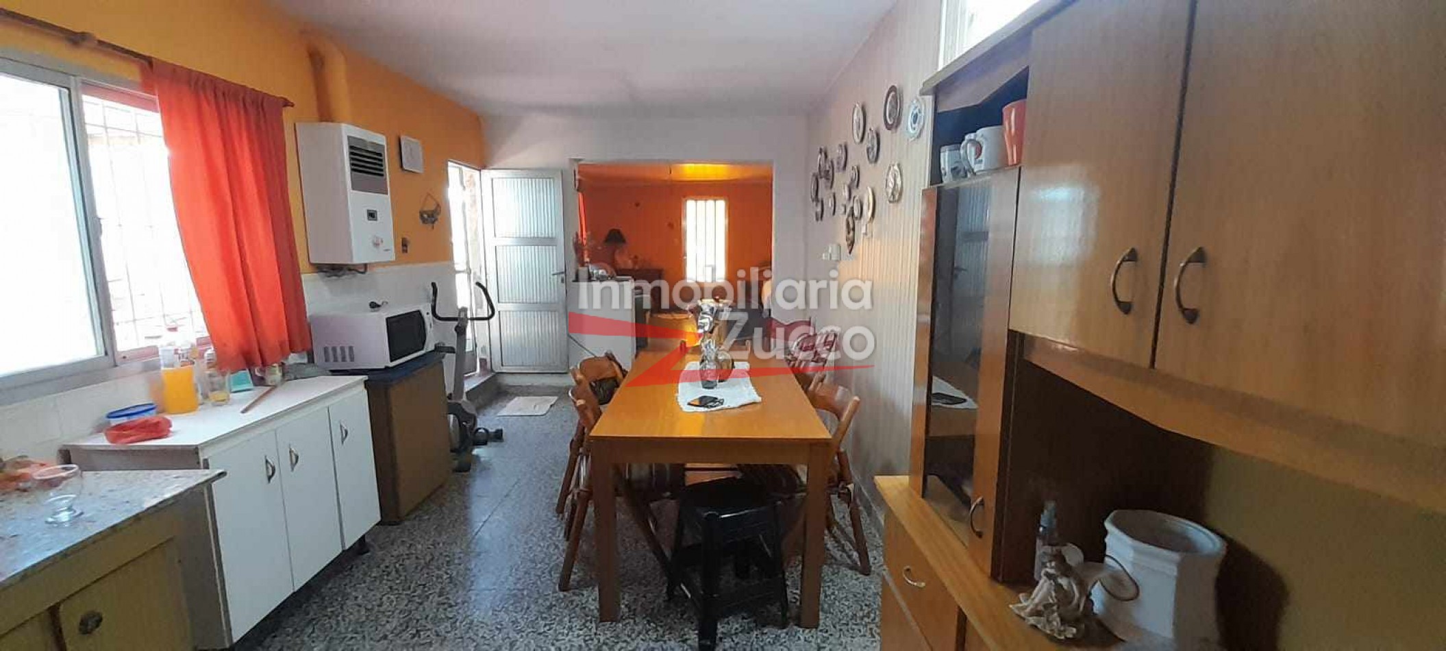 GRAN OPORTUNIDAD: CASA EN VENTA CORONDA - REF.No  1180