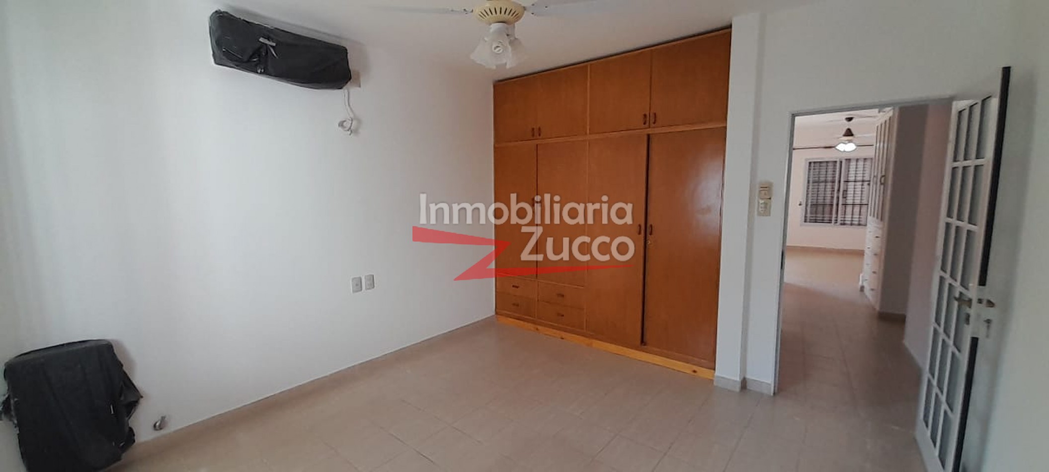 VENTA: CASA EN CORONDA - Ref. 1227