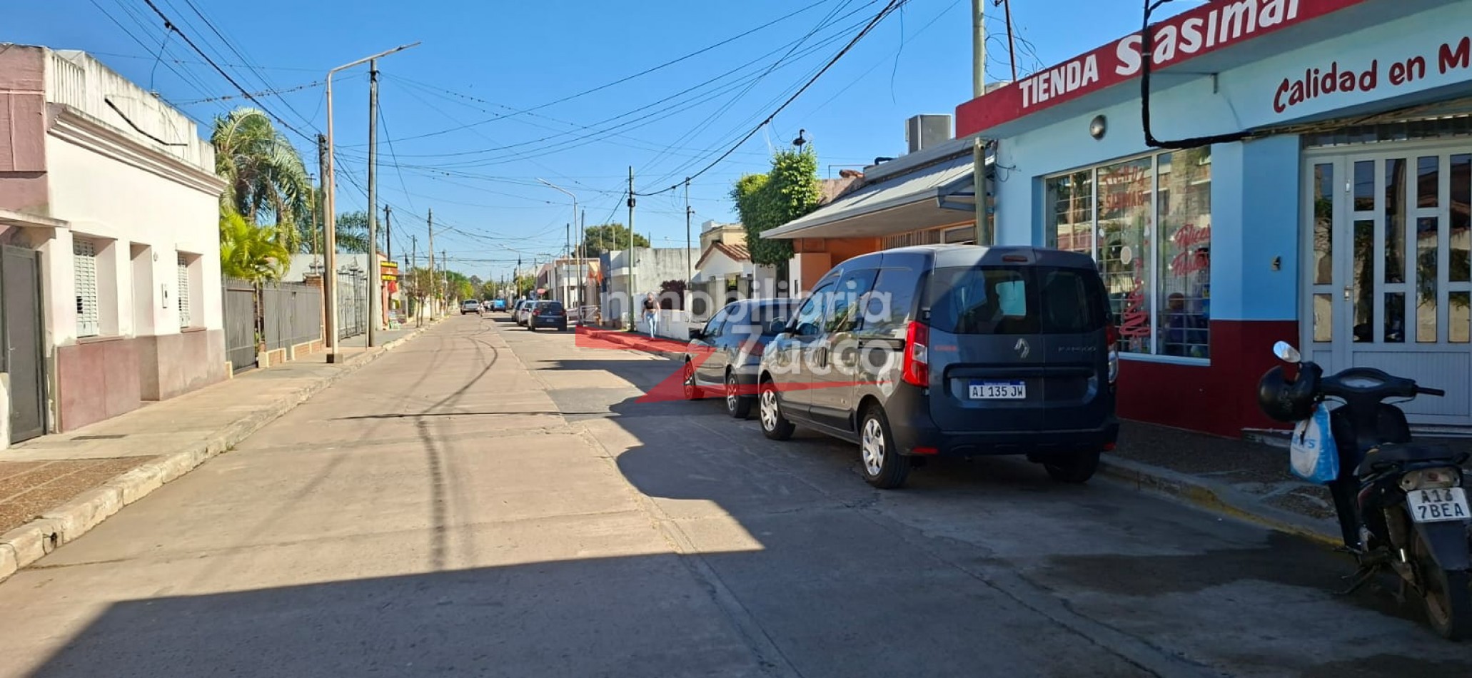 ALQUILO: DEPARTAMENTO EN PLANTA BAJA CORONDA