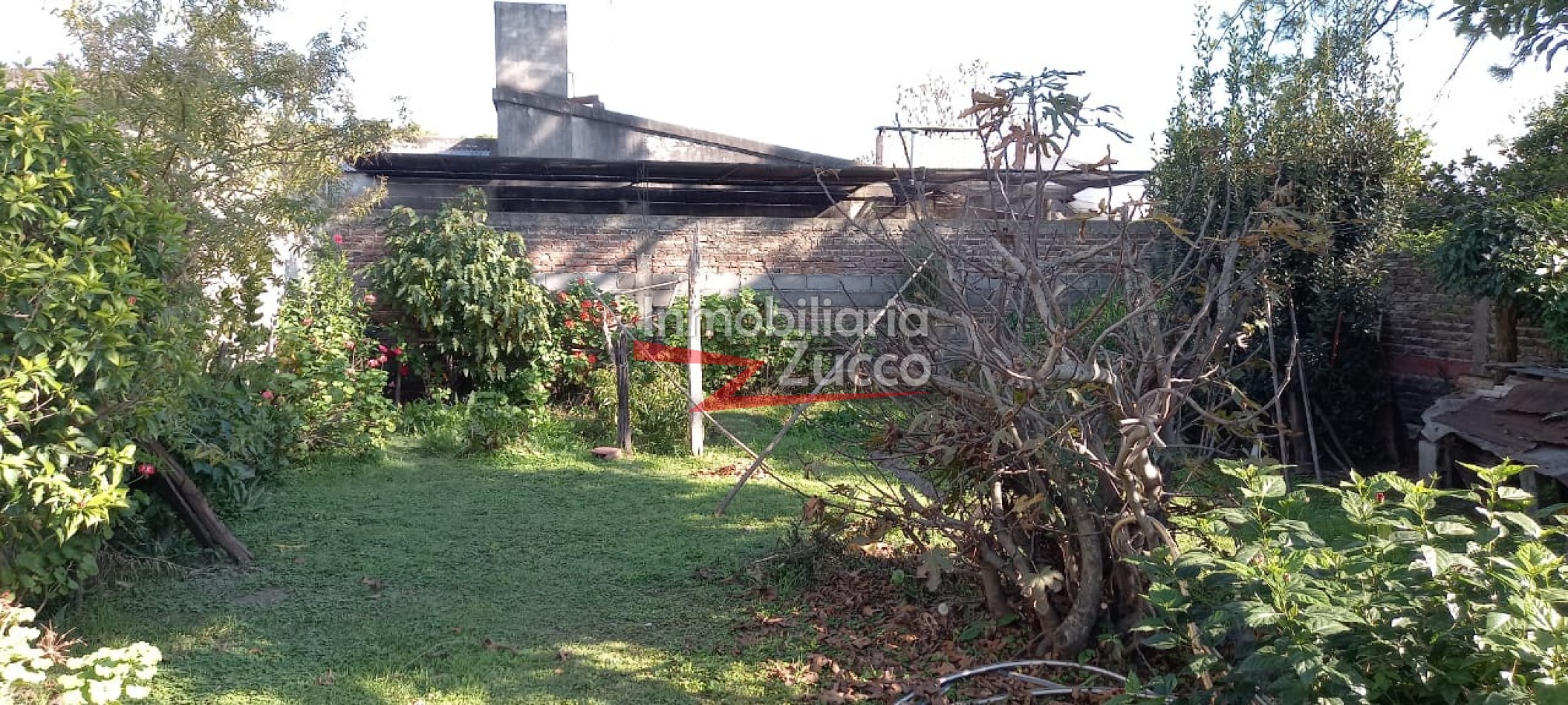 VENTA: CASA EN CORONDA - Ref. 733