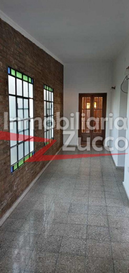 VENTA: CASA EN CORONDA "EXCELENTE UBICACION" - Ref. 1152