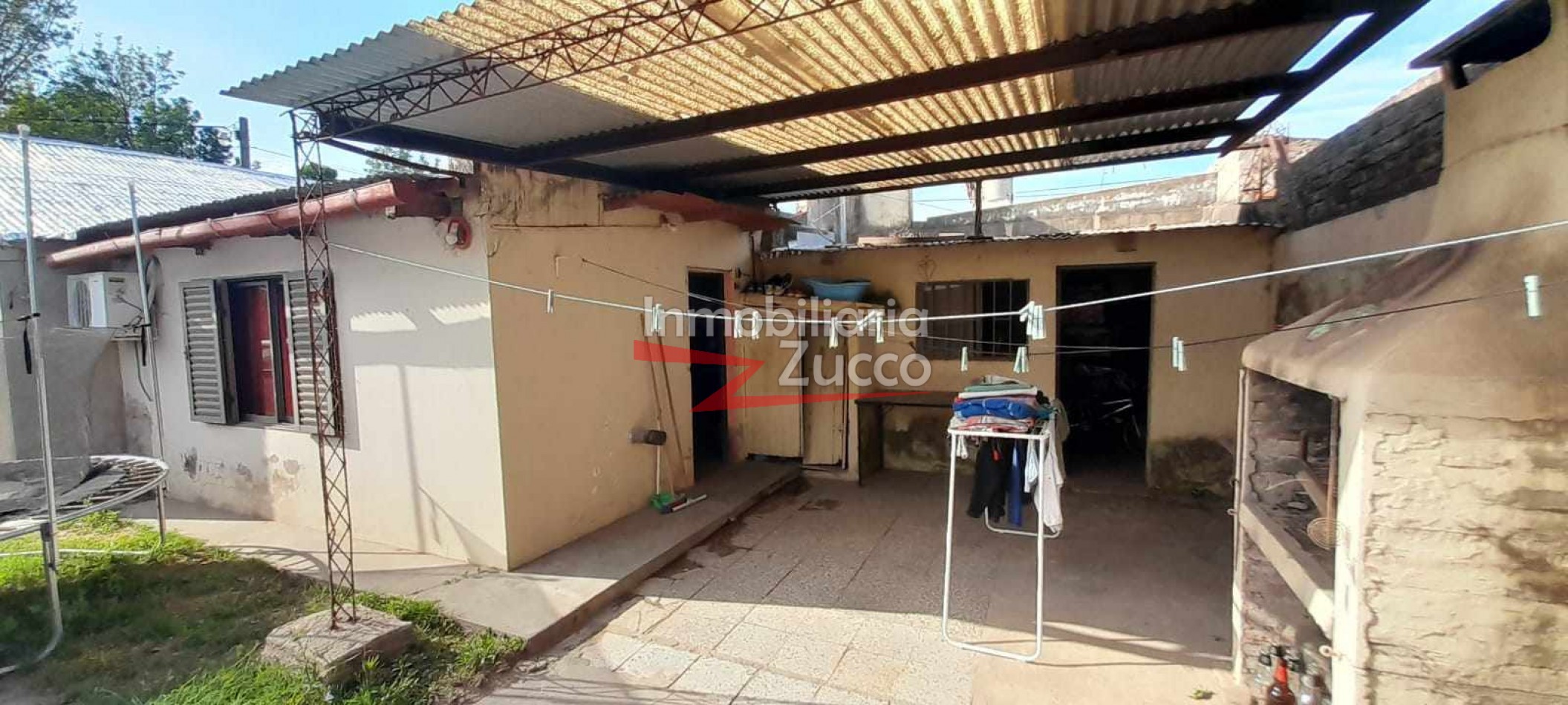 VENTA: CASA EN CORONDA - Ref. 1102