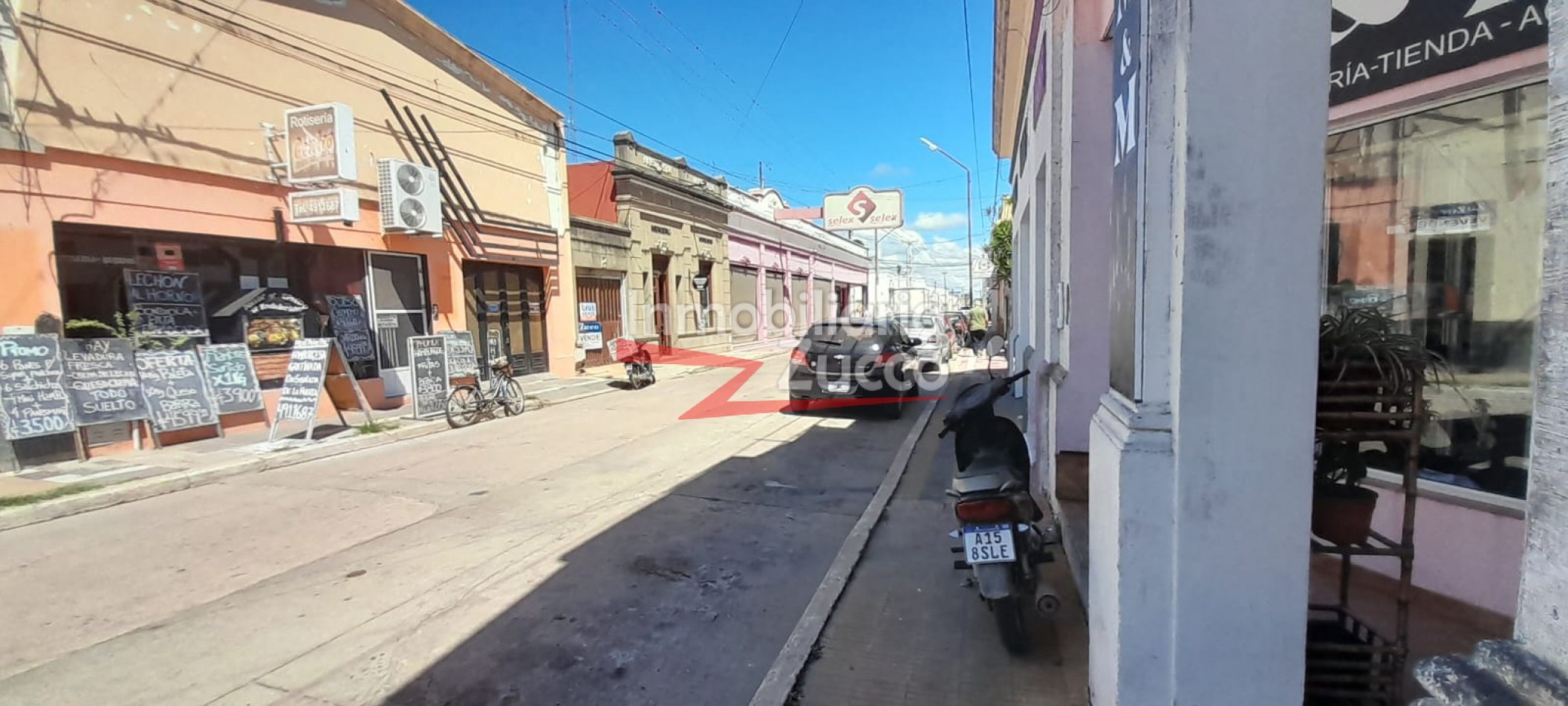ALQUILO: LOCAL COMERCIAL CENTRICO EN CORONDA