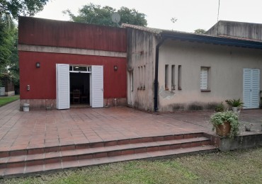 Venta de casa quinta en plena Costanera de Coronda- Ref. No 1296