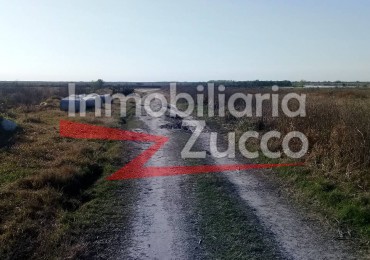 VENTA: DOS LOTES EN Bo BASUALDO "CORONDA" - Ref. 926