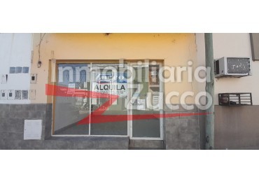 ALQUILO: LOCAL COMERCIAL EN CORONDA