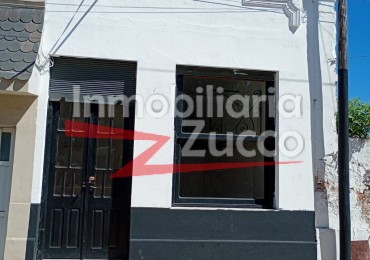 ALQUILO: LOCAL COMERCIAL 